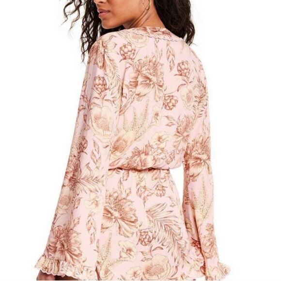 Agua Bendita for Target Blush Pink Faux Wrap Floral Ruffle Romper Size XL 3X NWT - Picture 6 of 9